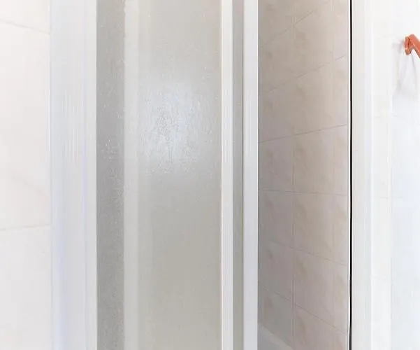 Δωμάτια σε οικογενειακή κατοικία Kajmak *